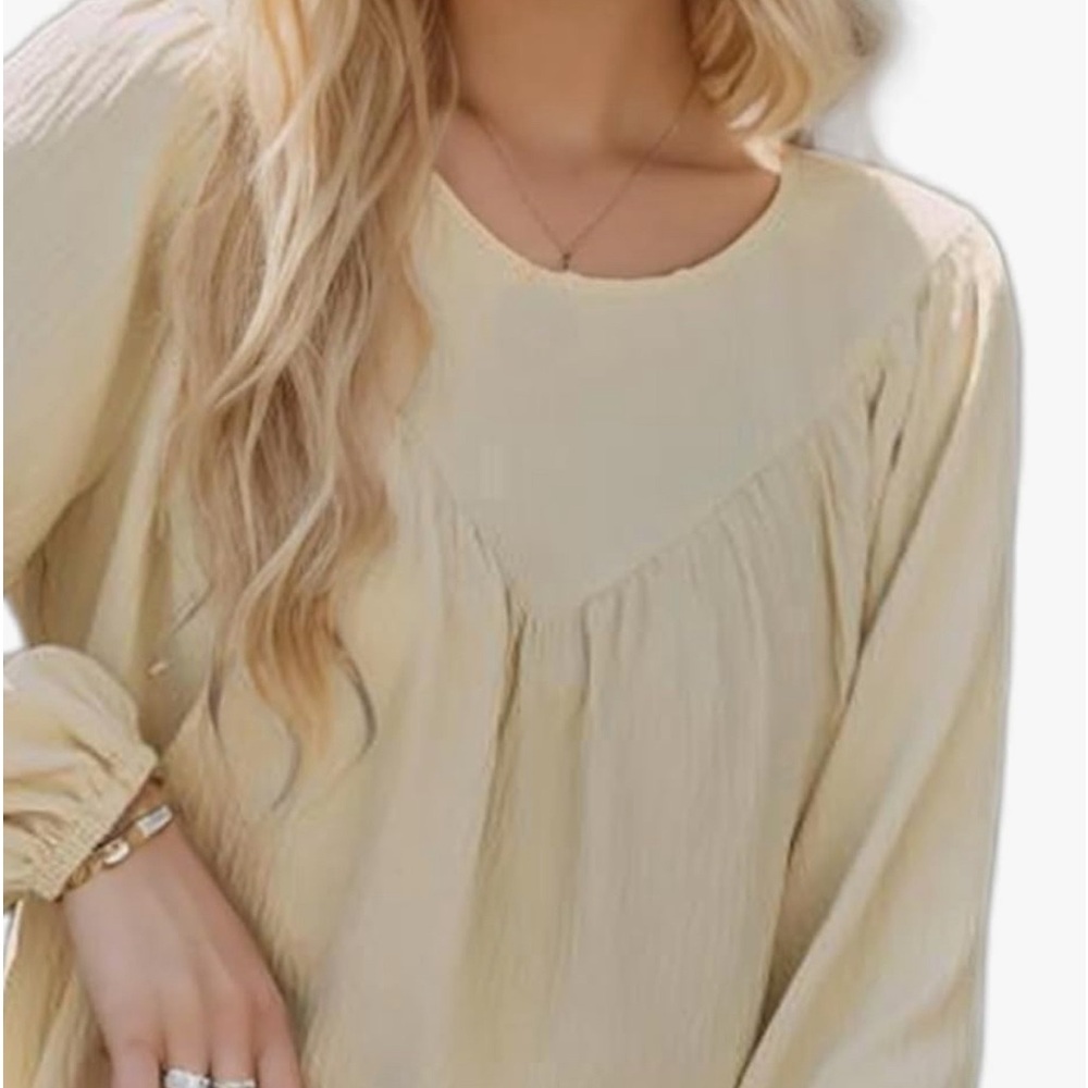 Tasamo Blouse - Cream Color- Size XL- NWT